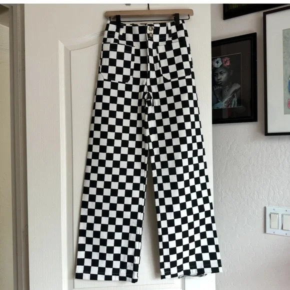 NWT Papermoon Checkered Pants. Size: Small. Excellent condition - Picture 3 of 14